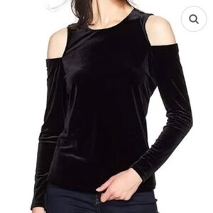 CALVIN KLEIN Ladies 2xl Black Velvet Cold Shoulder Top
